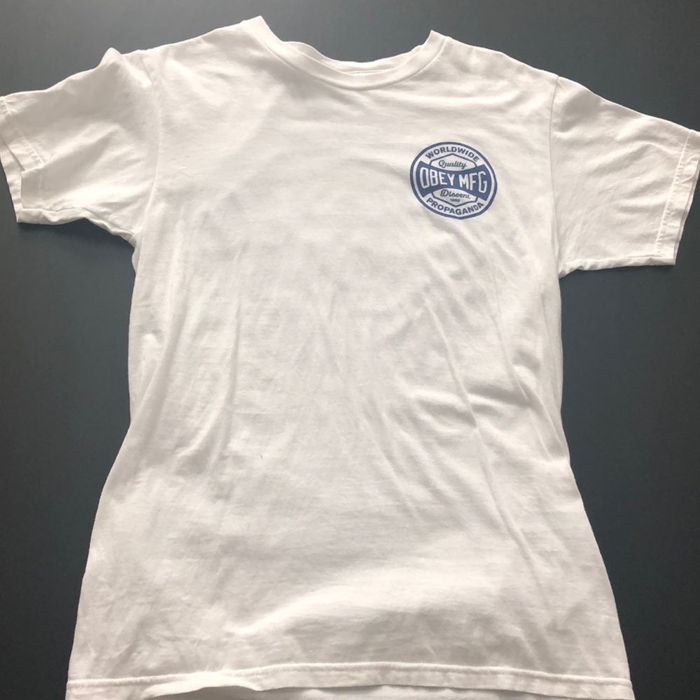 OBEY T-SHIRT